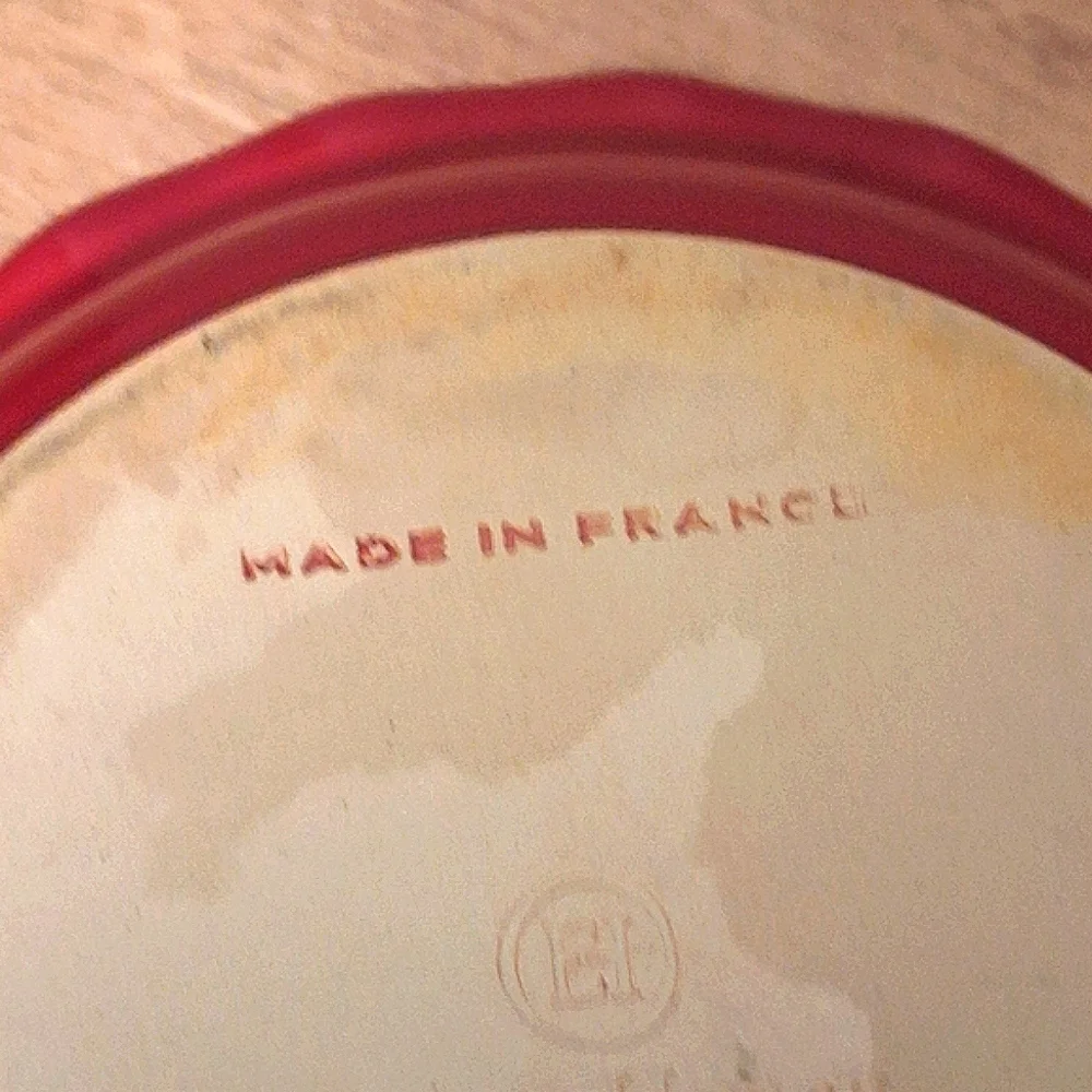 🥧EMILE HENRY🥧 Scalloped 9